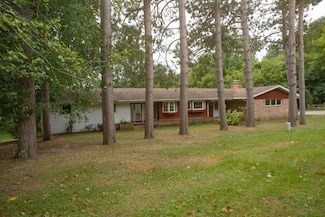 W8283 Buttercup Ct, Wautoma, WI 54982