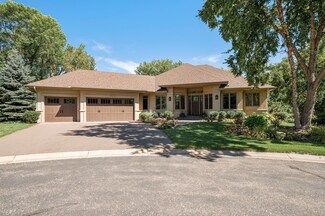 17910 6th Ave N, Plymouth, MN 55447