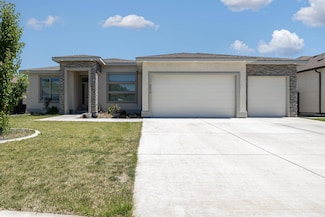 3576 Curtis Dr, West Richland, WA 99353