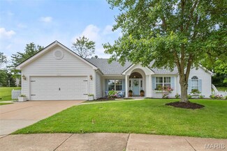 584 Nantucket Pointe Dr, Grover, MO 63040