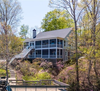 1274 Mooring Line Dr, Seneca, SC 29672