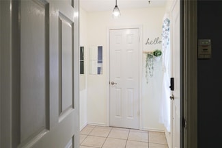 8705 Clearbrook Trail Unit B, Austin, TX 78729