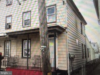 566 Swain St, Bristol, PA 19007
