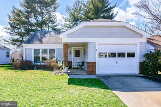 23 Banbury Ln, Southampton, NJ 08088