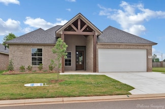 109 Katy Ln, Bossier City, LA 71111
