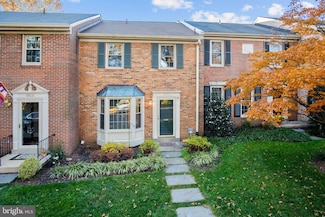 10533 Assembly Dr, Fairfax, VA 22030