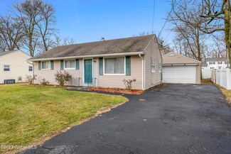 66 Rooney Ave, Albany, NY 12205
