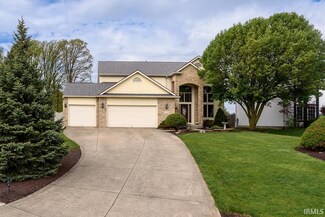 1916 Deer Lodge Dr, Fort Wayne, IN 46818