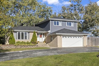 15147 Kilpatrick Ave, Oak Forest, IL 60452