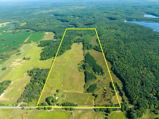 4969 W 11 Mile Ave, Bitely, MI 49309