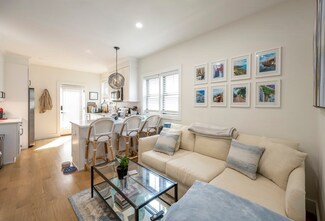 8 Viking St, Boston, MA 02127