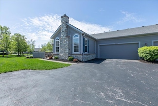 6227 Stonewalk Ln, New Albany, OH 43054