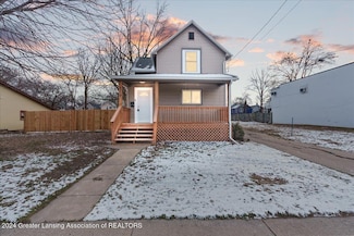 819 W Saginaw St, Lansing, MI 48915