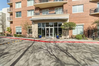 215 N Center Unit 403, San Antonio, TX 78202