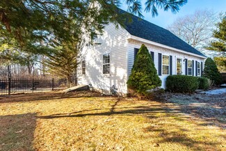 209 Dover Point Rd, Dover, NH 03820
