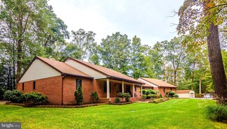 8936 Lynch Dr, Delmar, MD 21875