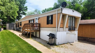 25089 Mercury Rd, Versailles, MO 65084