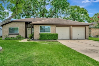 2905 Marlin Ct, League City, TX 77573