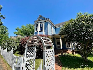 401 Park Ave N, Tifton, GA 31794