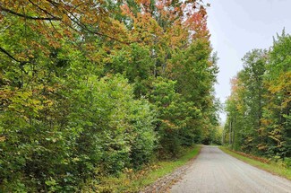 68 Norris Rd, Orford, NH 03777