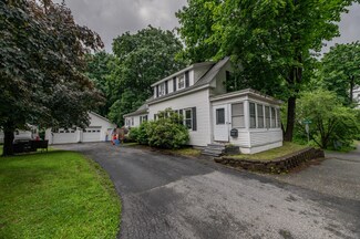 90 Quimby St, Augusta, ME 04330