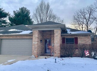 713 S Stoney Brook Dr, Muncie, IN 47304