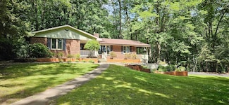 772 Brookwood Cir, Oneida, WI 54155