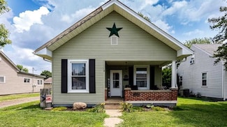 2120 Vermont Ave, Connersville, IN 47331