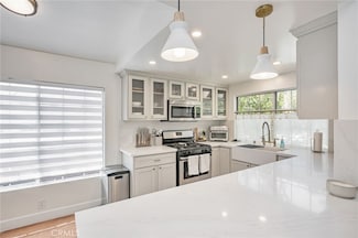 5534 Las Virgenes Rd Unit 120, Calabasas, CA 91302