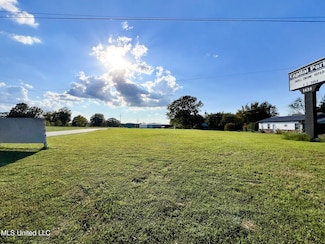 100 Capital Park Dr, Senatobia, MS 38668