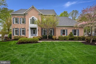 1078 Cedar Chase Ct, Herndon, VA 20170