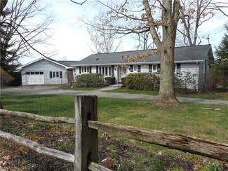 143 Acorn Ln, Rector, PA 15677