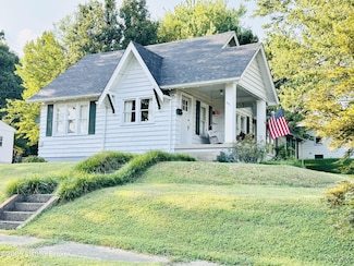 201 W Chestnut St, Leitchfield, KY 42754