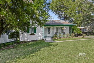 214 Sutherland Dr, Mobile, AL 36611
