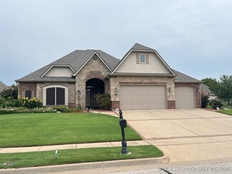 4201 N Maple Place, Broken Arrow, OK 74012
