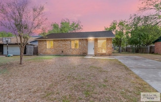 225 W Chelo Dr, La Feria, TX 78559