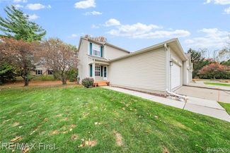 3153 Megan Dr, Waterford, MI 48328