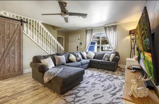 706 SW 1st Ct, Boynton Beach, FL 33426