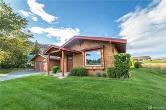 2250 Howe St, Entiat, WA 98822