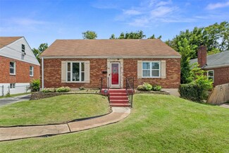 1172 Watts Ave, Saint Louis, MO 63130