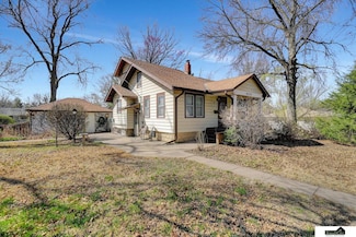 4233 Orchard St, Lincoln, NE 68503