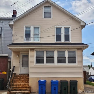 385 School St Unit 1, Woodbridge Township, NJ 07095