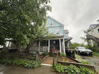 270 Walnut St, Holyoke, MA 01040
