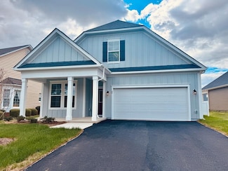 94 Crossroad, Kilmarnock, VA 22482