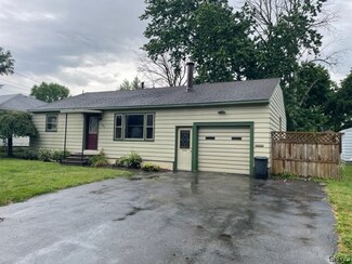 933 Kinne St, East Syracuse, NY 13057