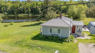57 Main St, Sangerville, ME 04479