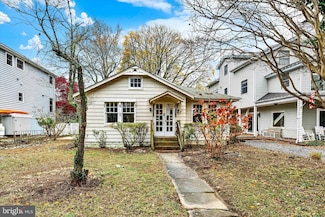 12 Decatur Ave, Annapolis, MD 21403