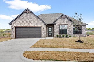 27915 E 109th Place S, Coweta, OK 74429