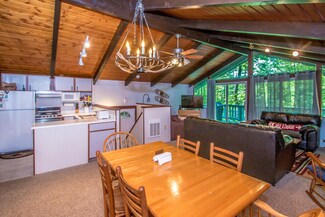 404 Rolling Ridge Rd, Bartlett, NH 03812