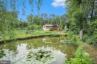 628 N Middletown Rd, Media, PA 19063